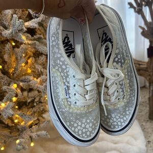 Vans Women's White and Gray Patterned Sneakers